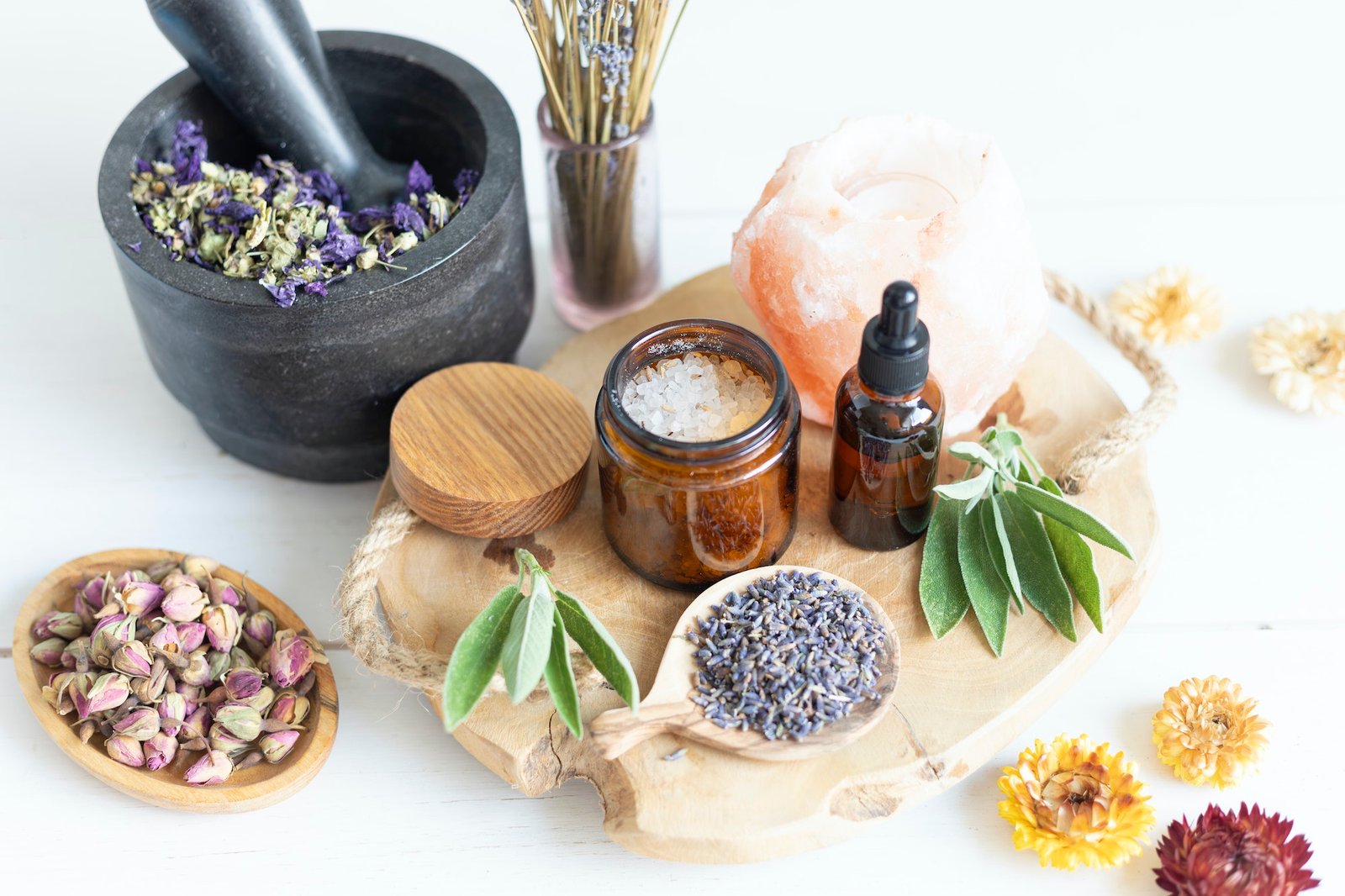 Botanical blends, herbs, essencial oils for naturopathy